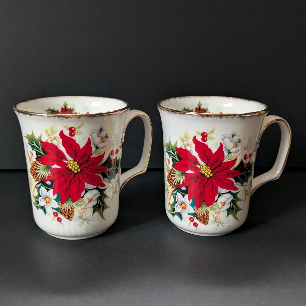 Royal Albert Yuletide Vintage Poinsettia Christmas Coffee Mugs Bone China Floral